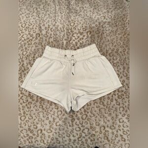 Under Armour Women's Size Medium Athletic Sweat Shorts